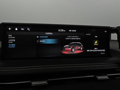 2022 Genesis ELECTRIFIED GV70 — миниатюра 23