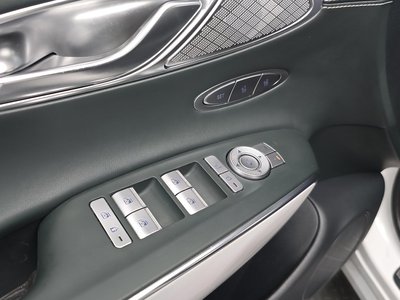 2022 Genesis ELECTRIFIED GV70 — миниатюра 27