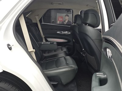 2022 Genesis ELECTRIFIED GV70 — миниатюра 18