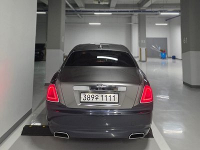 ROLLS-ROYCE GHOST - 6