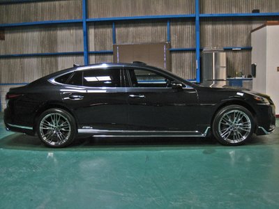 LEXUS LS - 10