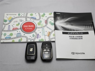 صورة 30 لـ 2023 Toyota ALPHARD