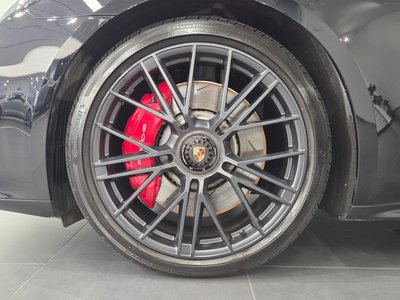 صورة 6 لـ 2025 Porsche PANAMERA