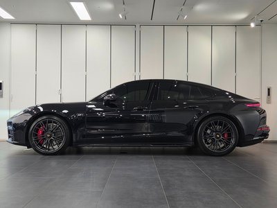 صورة 7 لـ 2025 Porsche PANAMERA