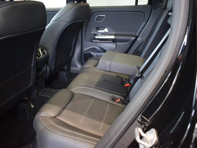 2025 Mercedes-BENZ GLA AMG — миниатюра 25