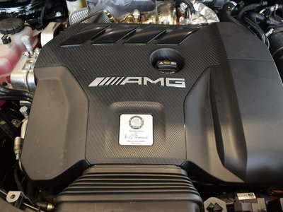 2025 Mercedes-BENZ GLA AMG — миниатюра 32
