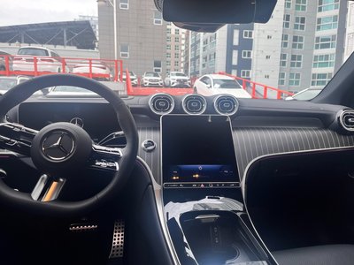 MERCEDES-BENZ GLC - 10