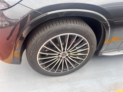 MERCEDES-BENZ GLC - 5