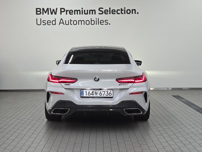 BMW 8 SERIES - 4