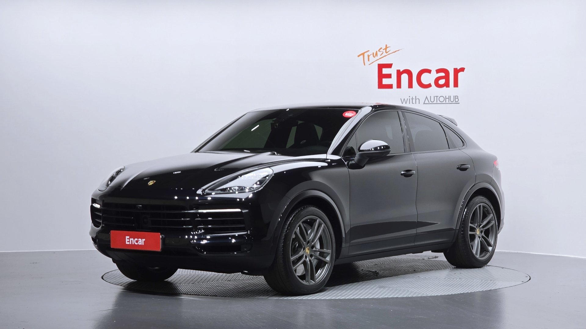 PORSCHE CAYENNE - View 1