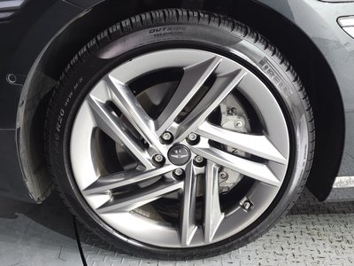 2025 Genesis G80 (RG3) photo 6