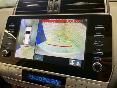 TOYOTA LAND CRUISER - 4