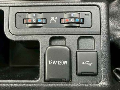 TOYOTA LAND CRUISER - 10