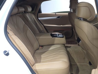 2024 Genesis G80 (RG3) thumbnail 12