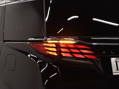 2025 Toyota ALPHARD 缩略图 34