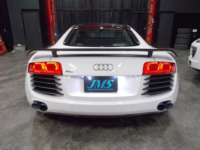 AUDI R8 - 7