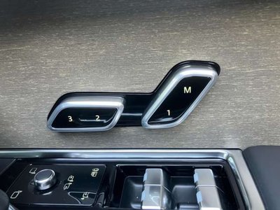 2025 LAND Rover RANGE ROVER 缩略图 12