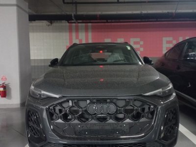 AUDI Q5 - 1
