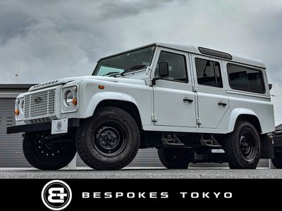 LAND ROVER DEFENDER - 1