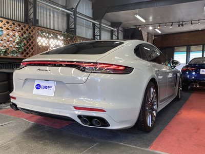 2023 Porsche PANAMERA — миниатюра 11