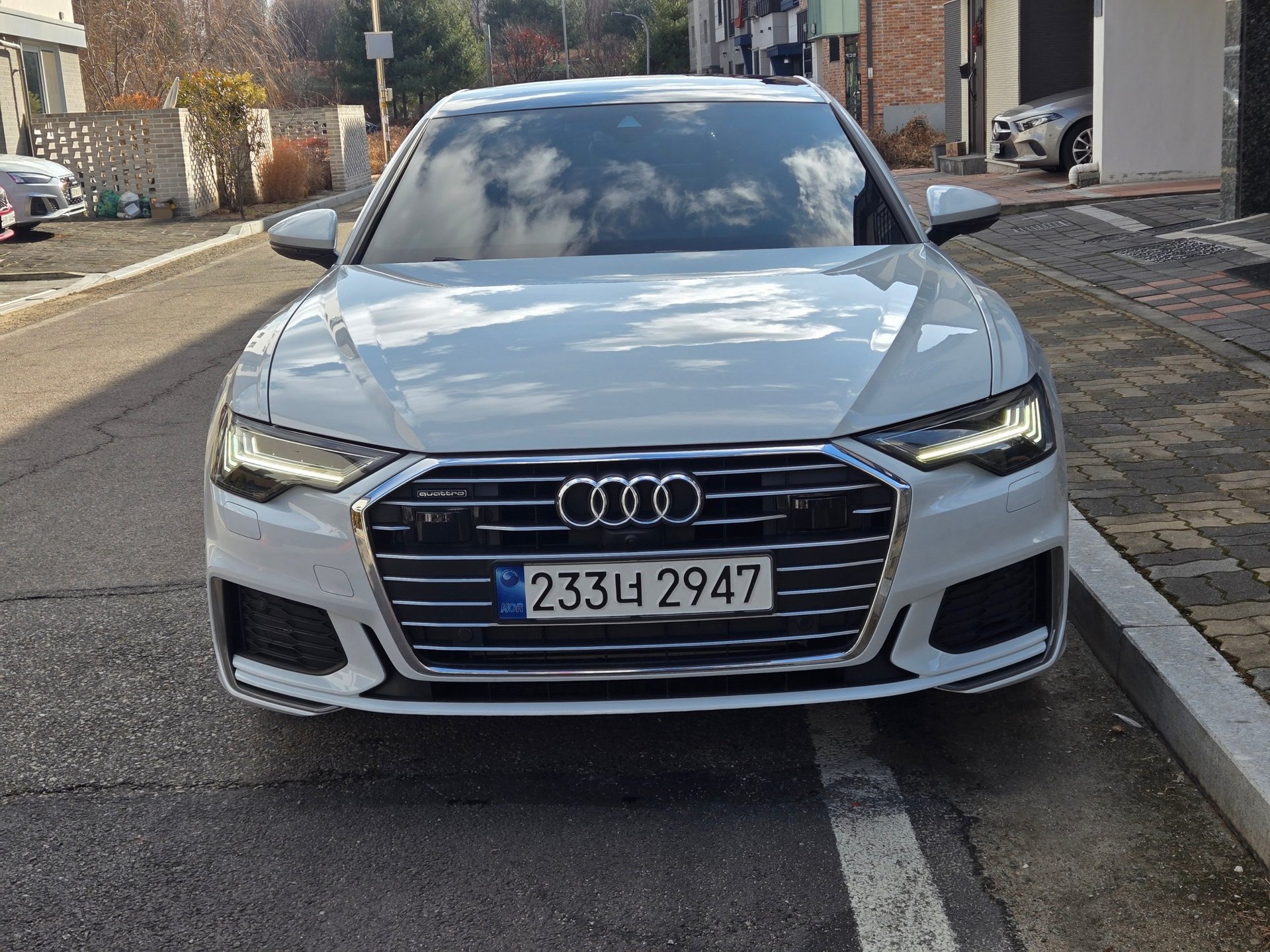 AUDI A6 - View 1