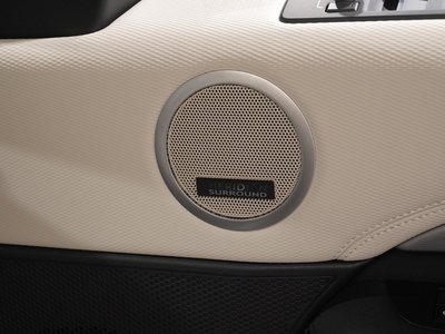 صورة 6 لـ 2022 LAND Rover DISCOVERY