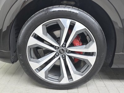 AUDI Q8 - 6