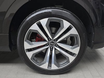 AUDI Q8 - 8