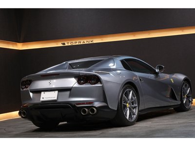 صورة 8 لـ 2020 Ferrari 812 GTS