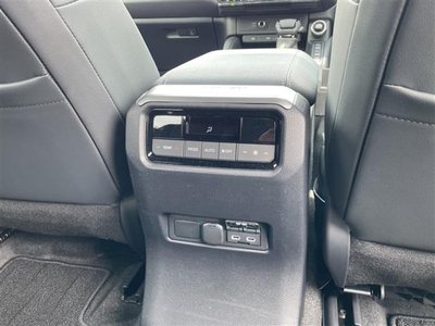 TOYOTA LAND CRUISER 250 - 9