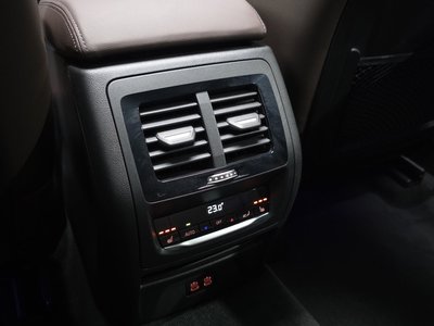 2025 BMW X4 缩略图 32
