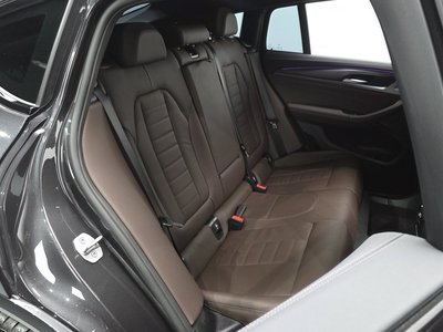 2025 BMW X4 缩略图 18