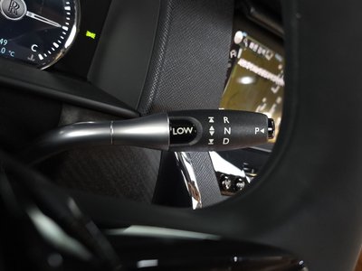 ROLLS-ROYCE CULLINAN - 9