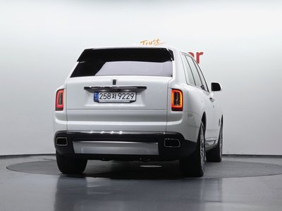 ROLLS-ROYCE CULLINAN - 4
