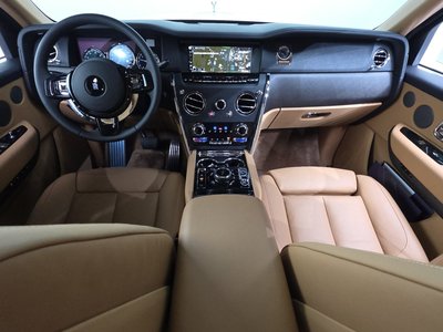 ROLLS-ROYCE CULLINAN - 5