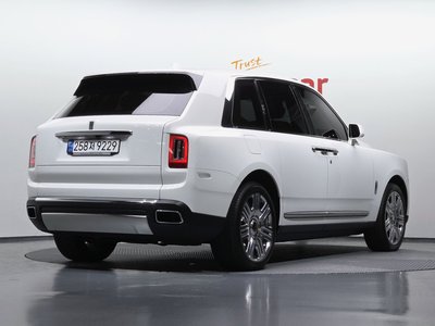 ROLLS-ROYCE CULLINAN - 3