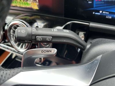 MERCEDES-BENZ GLA - 9