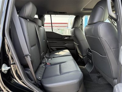 2024 Toyota LAND CRUISER 250 — миниатюра 12