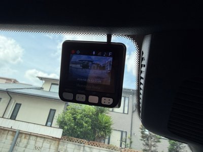 MERCEDES-BENZ E-CLASS - 10