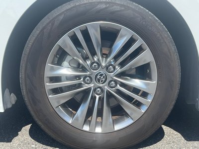 TOYOTA ALPHARD - 5