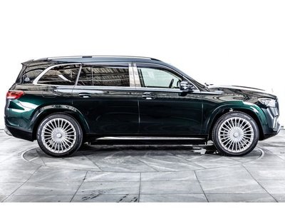 2024 Mercedes-BENZ GLS photo 8