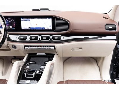 2024 Mercedes-BENZ GLS thumbnail 41