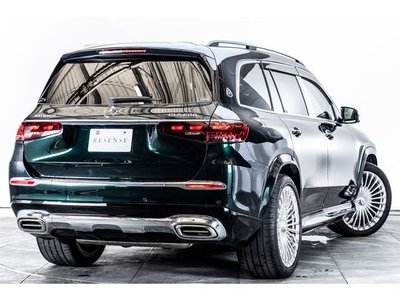 2024 Mercedes-BENZ GLS photo 3