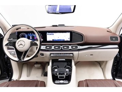 2024 Mercedes-BENZ GLS photo 2