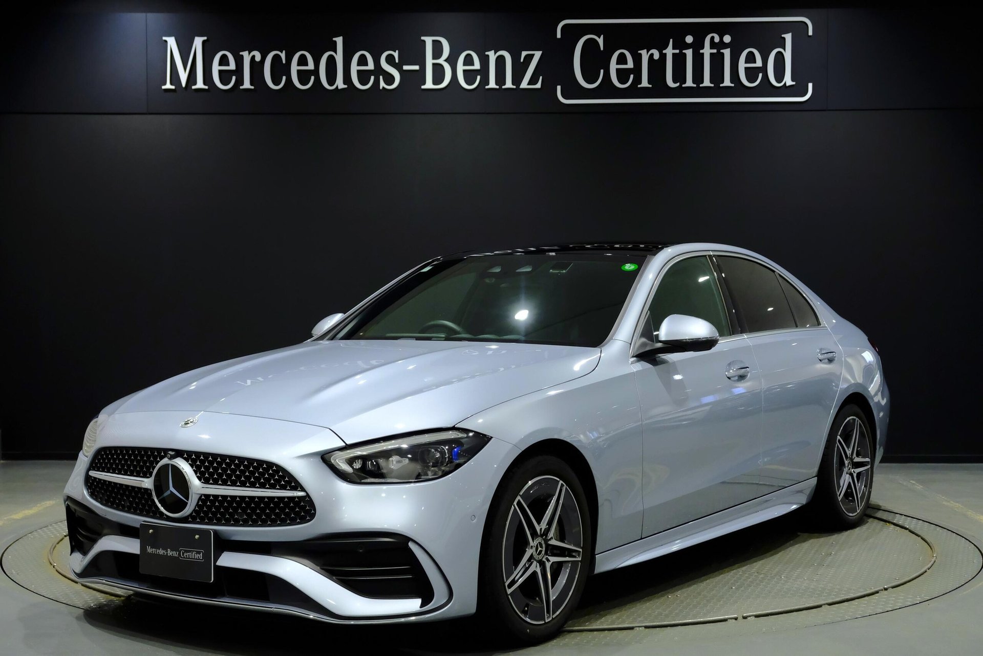 MERCEDES-BENZ C-CLASS - View 1