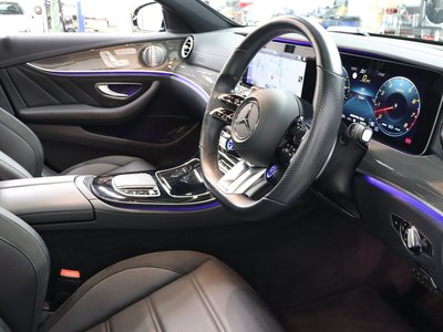 MERCEDES-BENZ E-CLASS AMG - 6