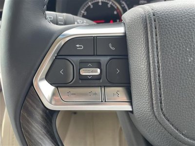 2023 Toyota LAND CRUISER 300 — фото 8