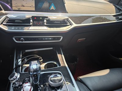 BMW X7 - 8