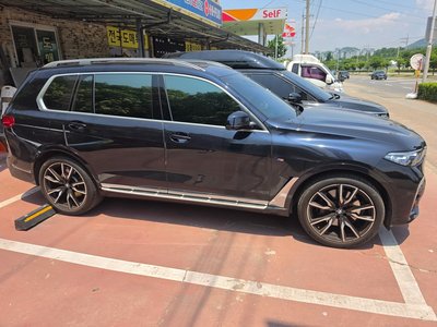BMW X7 - 2