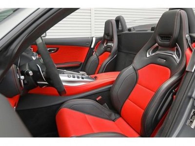 صورة 9 لـ 2020 Mercedes-BENZ GT AMG